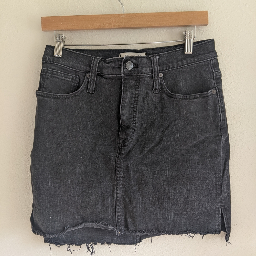 Madewell Stretch Denim Straight Mini Skirt: Step-Hem Edition -  Lunar Wash Sz 27
